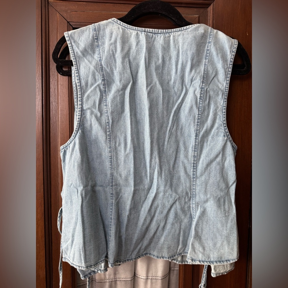 Free People denim vest with tie sides size XL - Picture 3 of 4